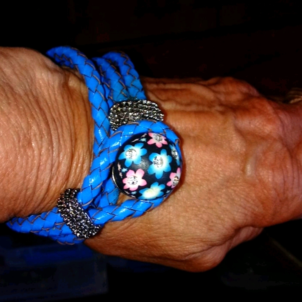 SUGAR SNAP BRACELET
